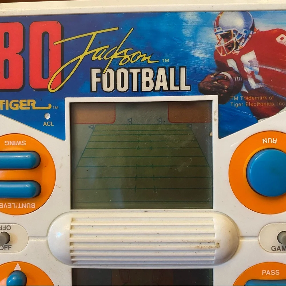 Vintage 1990 Bo Jackson Handheld Tiger Electronics LCD Football/Baseball Game